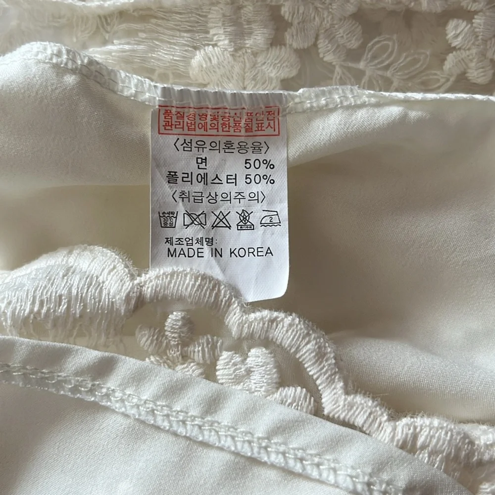 Sheer floral blouse off white quarter sleeves - Picture 13 of 13